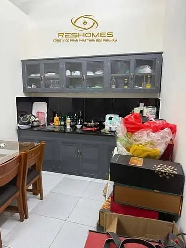 Cho Thuê Nhà Nguyên Căn Sẵn Nội Thất Cách Vincom 100M Giá Rẻ