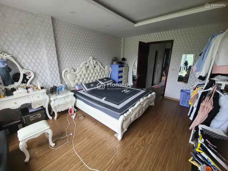 Siêu Hiếm: Mặt Phố - Ngõ Thông Ô Tô Tránh, Nguyễn Khang 42M2 - Vỉa Hè Rộng - Kinh Doanh Đỉnh