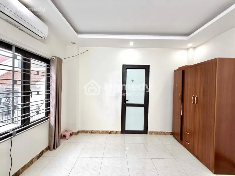 Bán Nhà Phố Trần Thái Tông, Cầu Giấy, 32M2 X 5 Tầng, 3 Phòng Ngủ, Ngõ To Vài Chục Mét Ra Mặt Phố!