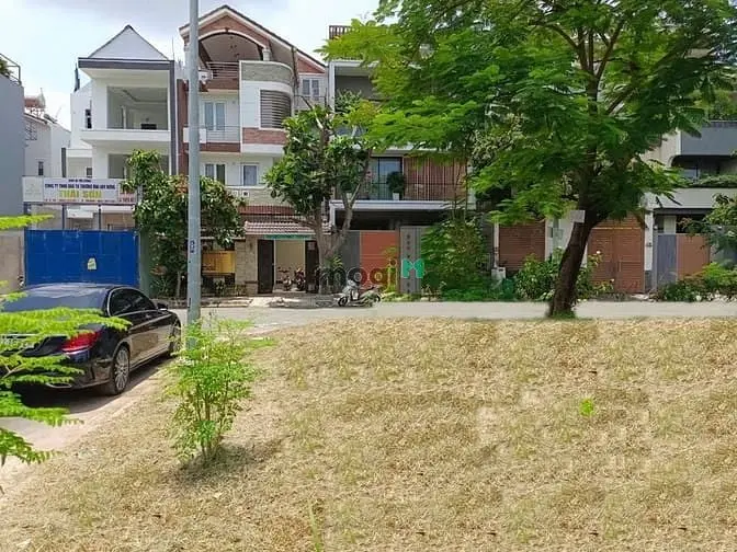 Bán Lô Góc Đẹp! Kdc Thế Kỉ 21 Dt 154.6M2 Giá 30 Tỷ 500
