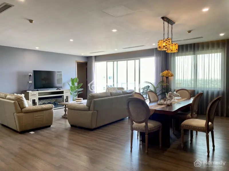 Căn Hộ 153M2 Tòa E4,5 Ciputra Hà Nội Cần Bán . Lh 0972362***