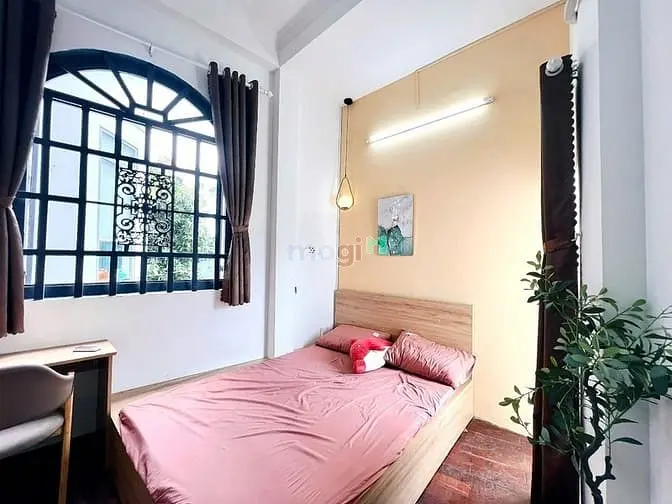 Căn Hộ Cao Cấp 1Pn Có Ban Công Thoáng Mát Cửa Sổ Lớn