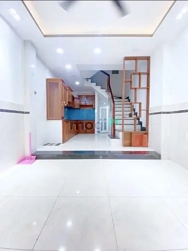 Siêu Phẩm 5 Tầng - Khu Vip Phan Xích Long