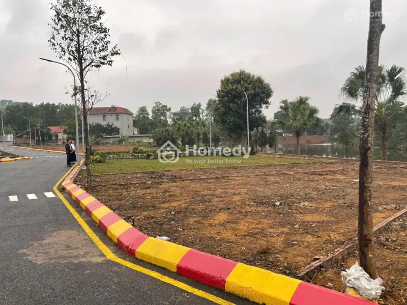 Siêu Phẩm View Hồ Cực Hót, Nằm Ngay Sát Sân Golf Đồng Mô, Giá Chỉ Từ 1,8 Tỷ!