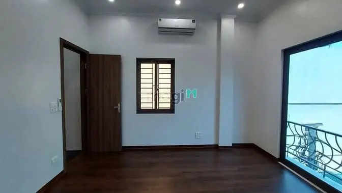 Bán Nhà 40M2 Ngọc Hồi, Mặt Tiền 4M, Ô Tô Tránh Đỗ, Giá 9.2 Tỷ