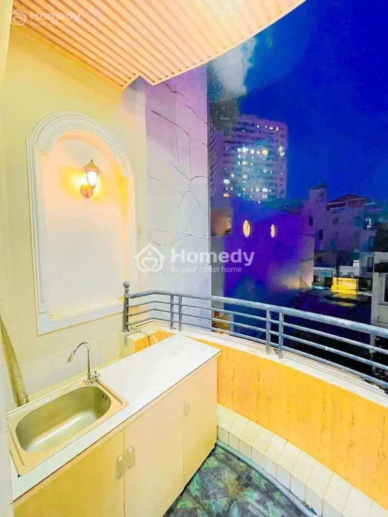 Phòng To – Giá Cực Rẻ Còn Chần Chờ Chi Phòng Tọa Lạc Tại Trung Tâm Quận 3, Tp Hcm