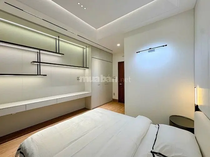 Nhà Mới Đẹp Full Nội Thất Hẻm 502 Huỳnh Tấn Phát, Q7, 4X15.5M, 5 Tầng