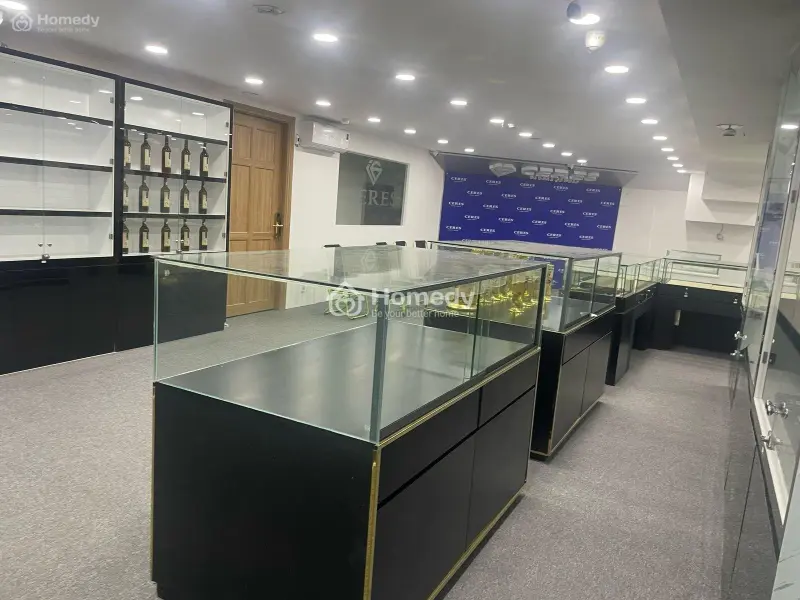 Chính Chủ Cần Sang Mặt Bằng Văn Phòng 300M2 Đường Bạch Đằng - P2 - Tân Bình