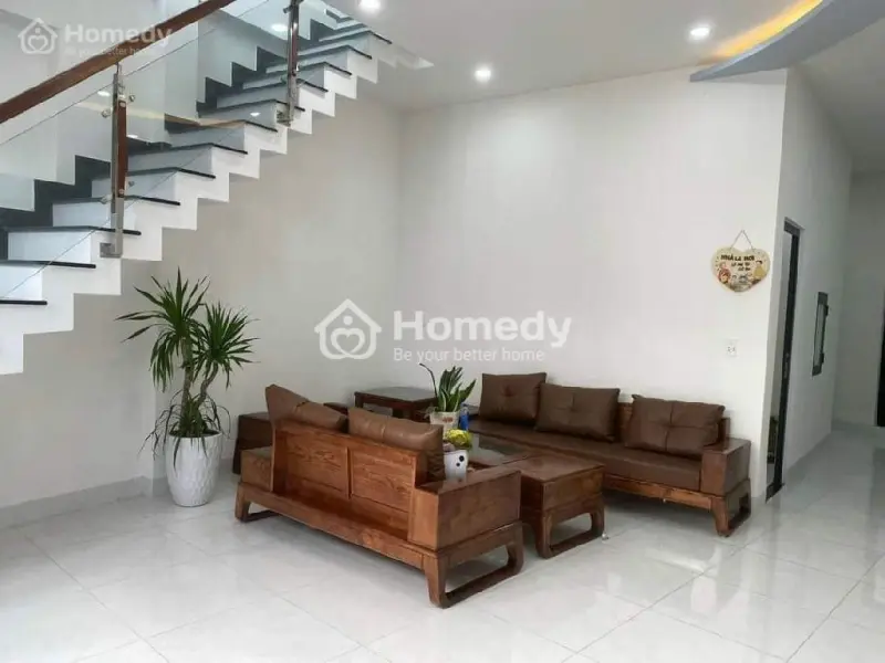 Bán Nhà 2 Tầng , Cách Biển 200M , . Nguyễn Chánh