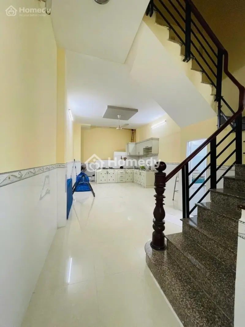 ✨ Bán Nhà 2 Tầng Đẹp 70M2, Hxh Bên Hông Chợ Thủ Đức - Chỉ 4,99 Tỷ Tl..✨