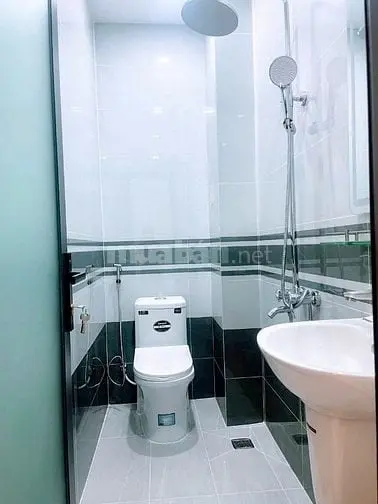 Hàng Hiếm. 68M2 Nguyễn Đình Chiểu, Q3 Xây 3 Tầng. Hẻm Oto Bán 3 Tỷ 359