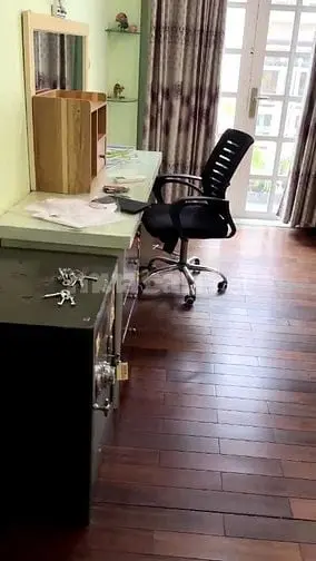 Cho Thuê Nhà Mặt Tiền Khu Cư Xá Đô Thành, Phường 4, Quận 3