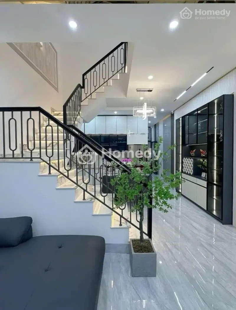 Nhà Mới Xây Ở Trung Tâm Hành Chính Tân Uyên, Kế Chợ Ngay Mặt Tiền Liên Huyện, Sổ Sẵn