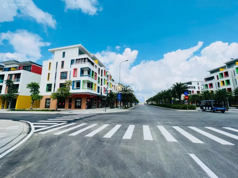 Cần Bán Shophouse Meyhomes Phú Quốc Giá 8,1 Tỷ, Cho Thuê Từ 30 Triệu/Tháng, Có Nhà Có Sổ