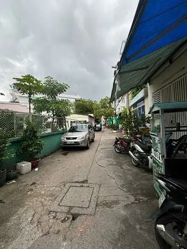 Nhà Sửa Mới, (4X16M), 416/9B Lạc Long Quân Q11