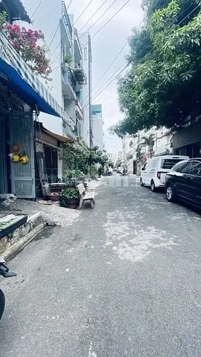 Hẻm Xe Tải 8M Nguyễn Thái Bình, Tân Bình, 5.7X16, 5 Tầng, 11Pn, Giá Rẻ