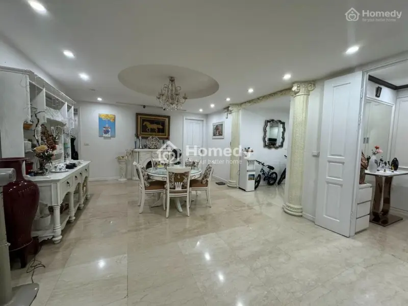 Bán Gấp Căn Hộ Rộng 182M2 Tòa P Ciputra Hà Nội Giá Tốt . Lh 0972362***