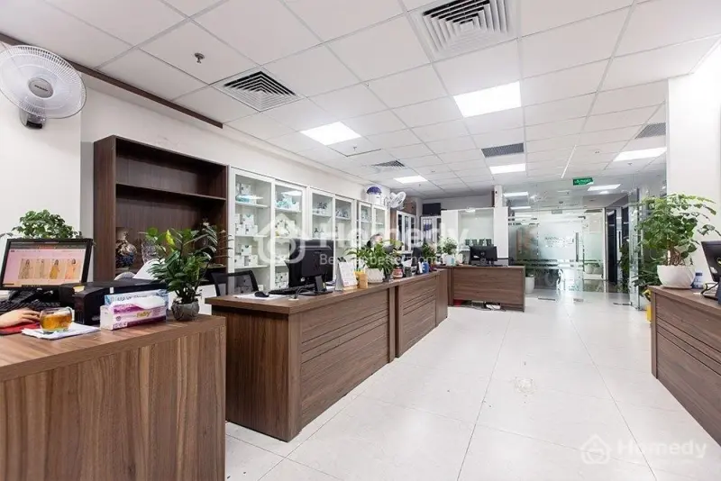 Cho Thuê Mặt Bằng Kinh Doanh, Gía 160 Triệu, Diện Tích 270M2