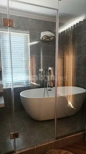 Cần Bán Nhà 5 Tầng-50M2-Mt 8,5M- Ô Tô Vào Tận Nhà- Tại Thạch Bàn