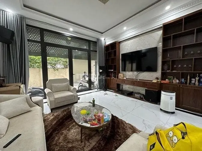 💥 Trung Tâm Đống Đa – Sát Văn Miếu – Lô Góc – Ở Ngay - Ngõ Thông 💥
