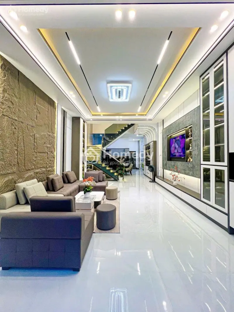 Bán Nhà 2 Lầu Mới 100% Tặng Full Nội Thất Lộ Giới 20M Sổ Hồng Hoàn Công Hỗ Trợ Vay Bank Ls Ưu Đãi