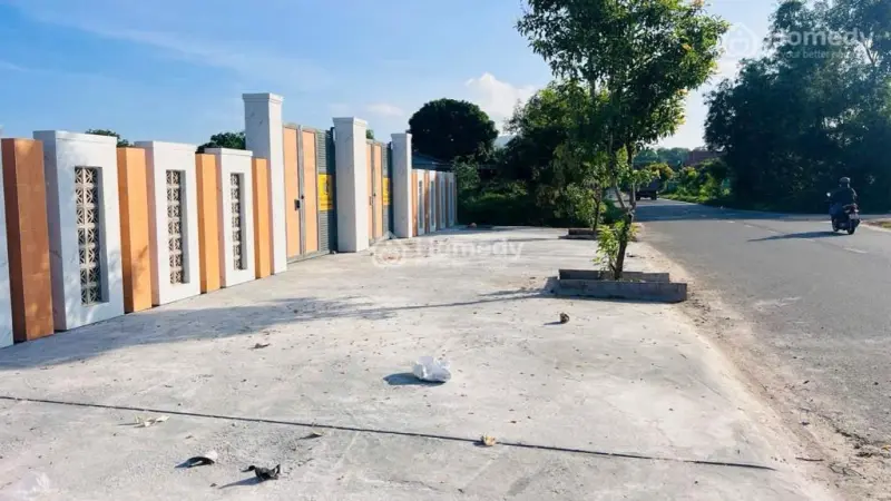 Bán Lô Đất Mặt Tiền Đường Trục Chính Long Mỹ, Thị Trấn Phước Hải, Long Đất,Brvt , Dt 14X40 Tc 70