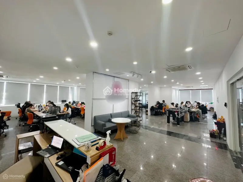 Cho Thuê Văn Phòng Tại Quận 10 Rộng Rãi, Giá Cả Phải Chăng