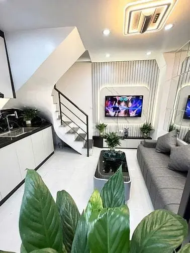 Chính Chủ Bán Nhà Phố Trung Phụng - Dd Giá 3,88 Tỷ, 18M X5T. Lô Góc