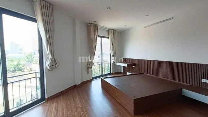 Cần Bán Nhà 5 Tầng-50M2-Mt 8,5M- Ô Tô Vào Tận Nhà- Tại Thạch Bàn
