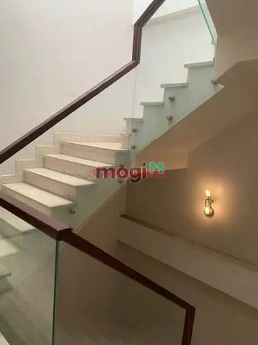 Cho Thuê Nhà Mặt Tiền Trần Quang Khải, Phường Tân Định, Quận 1