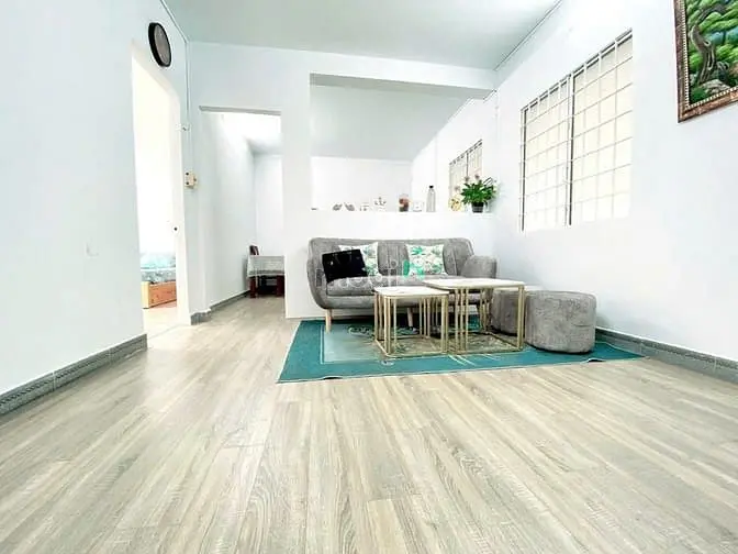 Chung Cư Lê Hồng Phong Quận 10 Rộng 80M2 2Pn 1Wc Giá 8,5Tr/Th