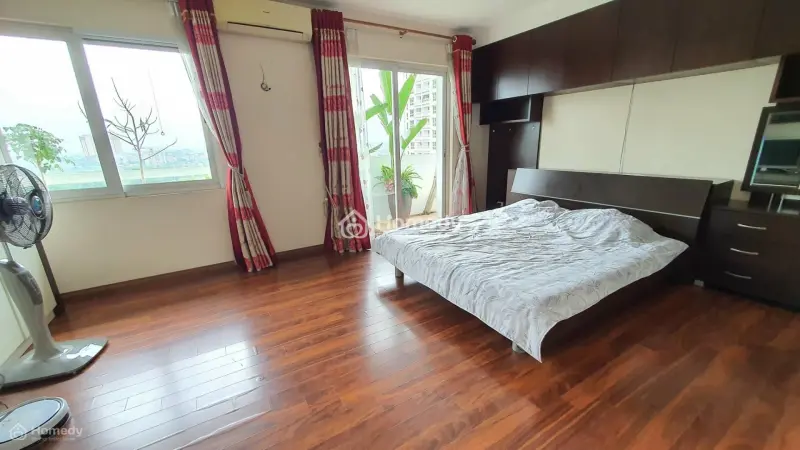 Căn Hộ 153M² Tòa E1 Ciputra Hà Nội Bán Giá Tốt.