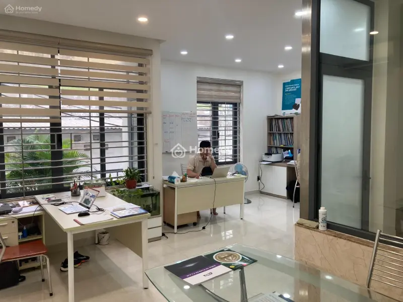 Cho Thuê Nguyên Căn Nhà Đẹp, Mới Xây, Tại Hẻm 4 Phạm Cự Lượng, Phường 2, Quận Tân Bình.