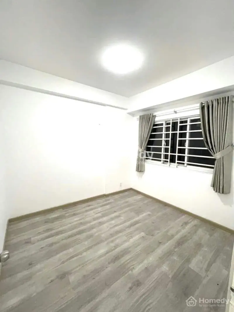 Ngộp Bank Bán Gấp Căn Chung Cư Lotus Garden, Quận Tân Phú Gần Đầm Sen Giá 1 Tỷ 550 Căn 67M2 2Pn