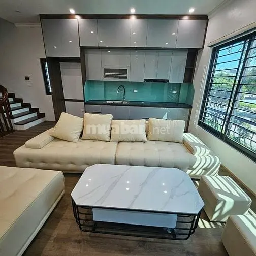 Siêu Phẩm Nhà Phố Kinh Doanh Hot Nhất Long Biên – Full Nội Thất Cao Cấ
