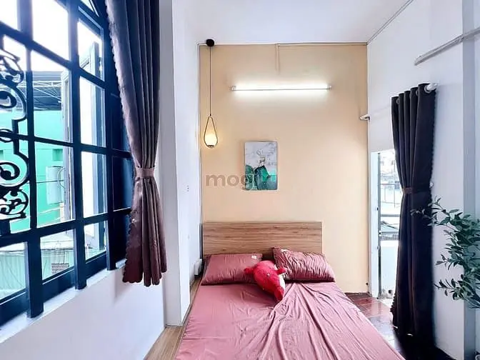 Căn Hộ Cao Cấp 1Pn Có Ban Công Thoáng Mát Cửa Sổ Lớn