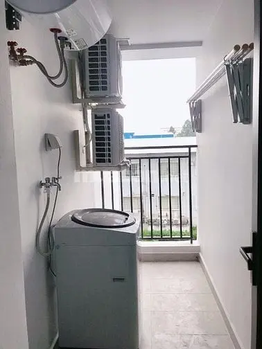 Cho Thuê Căn Hộ Chung Cư 10A Trần Nhật Duật, Q1, 72M2, 2Pn, 11Tr