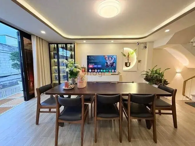 Cho Thuê Nhà Nguyên Căn Có Thang Máy - 4A2 Phan Đăng Lưu, P1. Bt