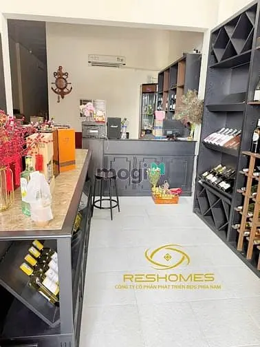 Cho Thuê Nhà Nguyên Căn Sẵn Nội Thất Cách Vincom 100M Giá Rẻ