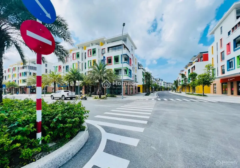 Cần Bán Shophouse Meyhomes Phú Quốc Giá 8,1 Tỷ, Cho Thuê Từ 30 Triệu/Tháng, Có Nhà Có Sổ