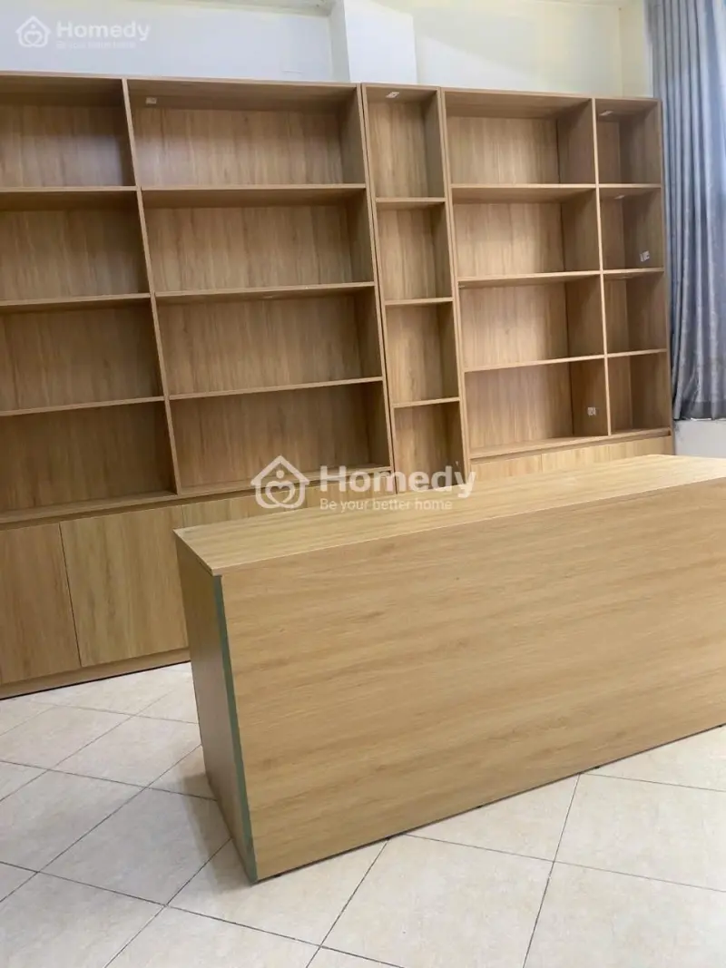 Cho Thuê Văn Phòng Mặt Đường Cộng Hòa, Ngay Hoàng Hoa Thám Tân Bình, 65 M2, Giá Tốt