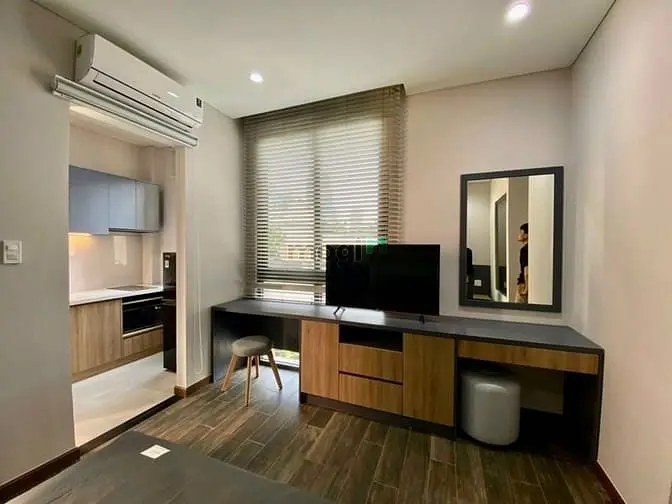 Căn Hộ Cao Cấp 1Pn Gần Vòng Xoay Dân Chủ