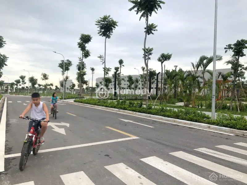 Bán Gấp Lô Góc View Hồ Đẹp Bavella Green Park