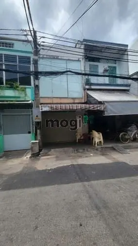 Nhà Trống Suốt, (4X9M), Hxt 8M, 237/6A Thái Phiên Q11