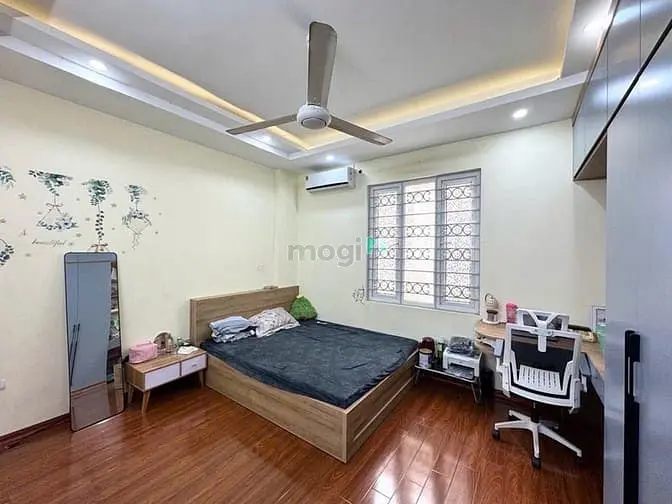 Nhà Ngõ Hòa Bình 7 Minh Khai Hai Bà Trưng Dt 37M2X5T Mặt Tiền Rộng