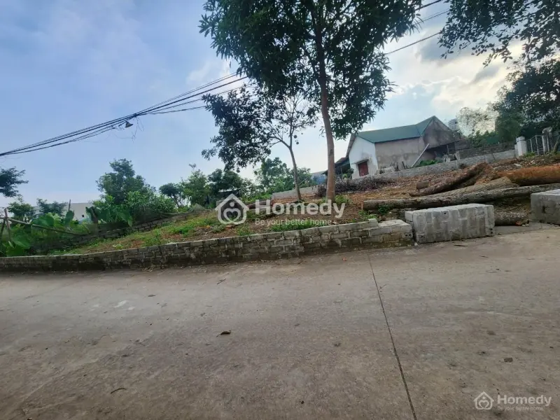 Bán Đất Thị Trấn Mẹt, Hữu Lũng, Dt: 200M2, Mặt Tiền: 10.5M, Giá: 1.95 Tỷ, Lô Góc, Full Thổ Cư.