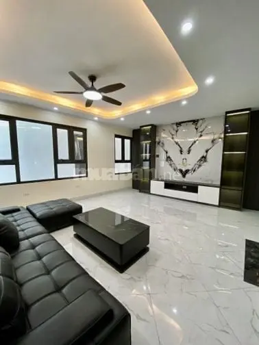 Chính Chủ Bán Nhà Phố Hồng Tiến 37M X6 Tầng Thang Máy, Ô Tô Đỗ Cổng!