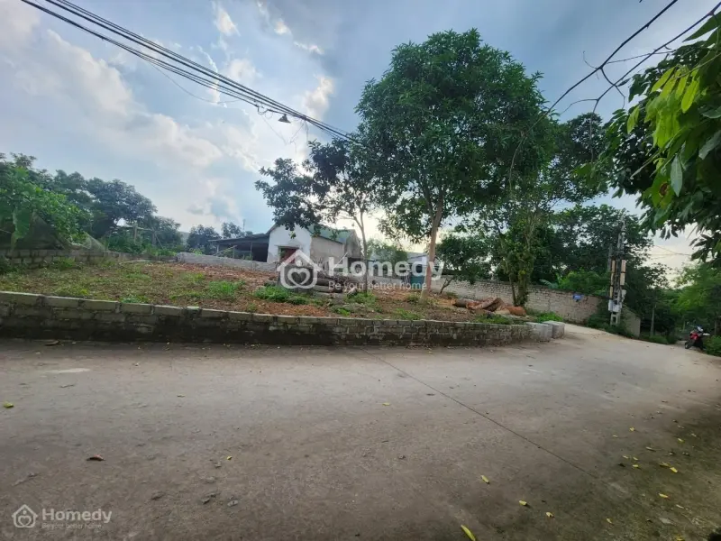 Bán Đất Thị Trấn Mẹt, Hữu Lũng, Dt: 200M2, Mặt Tiền: 10.5M, Giá: 1.95 Tỷ, Lô Góc, Full Thổ Cư.