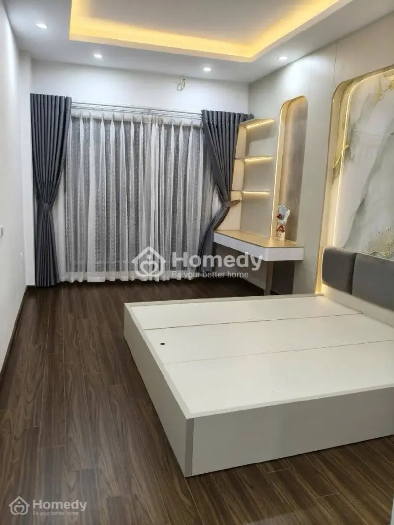 Bán Nhà Hồ Tùng Mậu - Ngõ Rộng- Full Nội Thất - 33/38M2 - 5 Tầng - 7.5 Tỷ