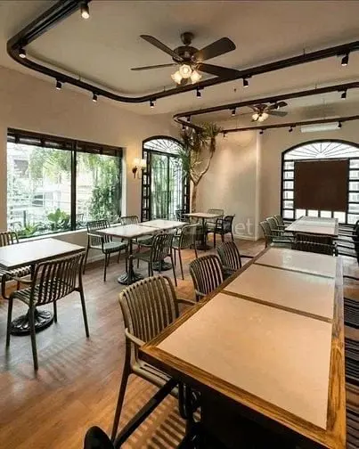Biệt Thự Mặt Tiền Hoa Phượng, P.2, Phú Nhuận - Kinh Doanh Tự Do